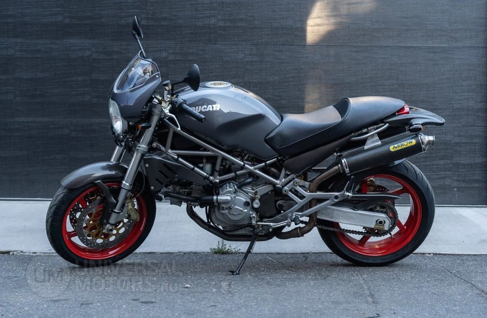 Статья | Обзор мотоцикла Ducati Monster S4 | 07.07.2023