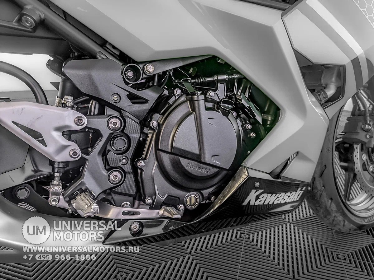 Обзор мотоцикла Kawasaki Ninja 400 845756