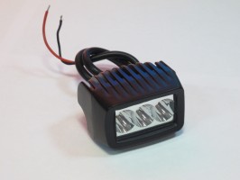 Светодиодная LED фара рабочего света 9W SR-M2