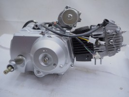 Двигатель 4х такт. 110 см3 (152FMH) электро/кикстартер, автомат КПП4 (Шифтер)