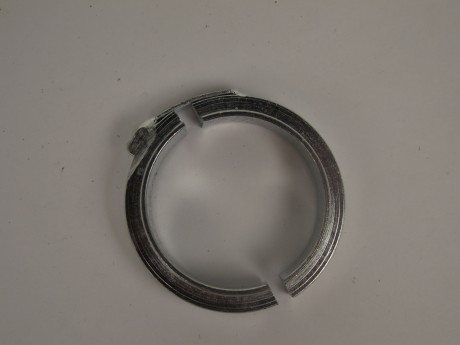 Прижимное кольцо прокладки глушителя (150085, 250080, 250086, 250087, 350079) (14984131901711)