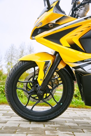 Мотоцикл BAJAJ Pulsar RS 200 (14506902369018)