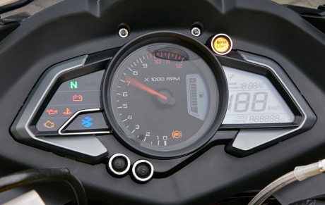 Мотоцикл BAJAJ Pulsar RS 200 (14506902535912)