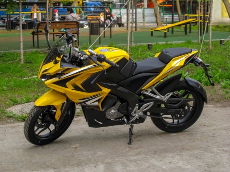 Мотоцикл BAJAJ Pulsar RS 200 (14625637932665)