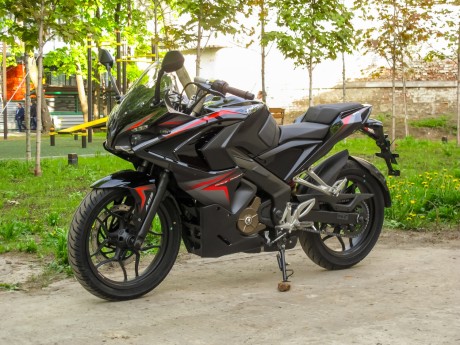 Мотоцикл BAJAJ Pulsar RS 200 (14625638235119)