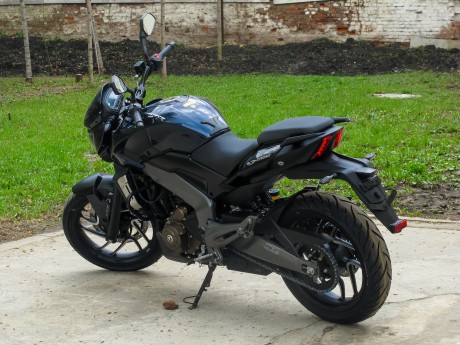 Мотоцикл Bajaj Dominar 400 (15249090696279)