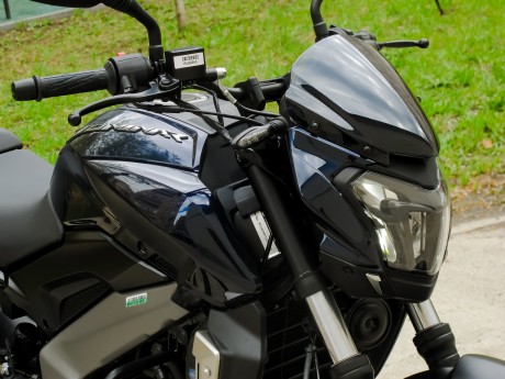 Мотоцикл Bajaj Dominar 400 (1524909072239)
