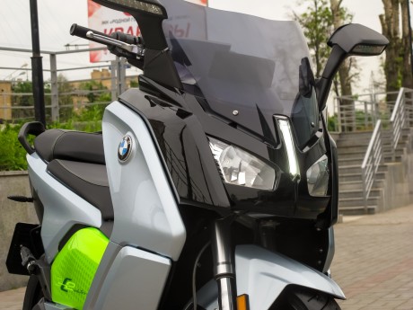 Макси-скутер BMW C evolution (14974562642865)