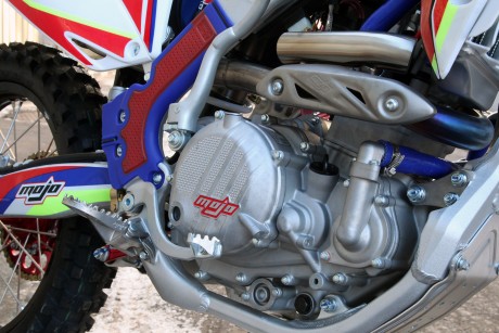 Мотоцикл BSE RTC-300 (15209542204597)