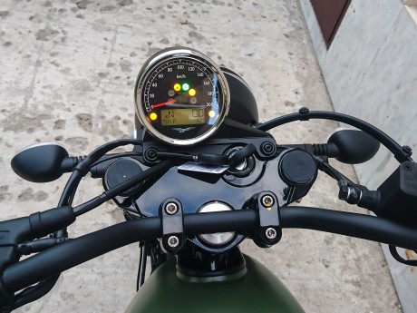 Мотоцикл Moto Guzzi V7 III Stone (15270845604884)