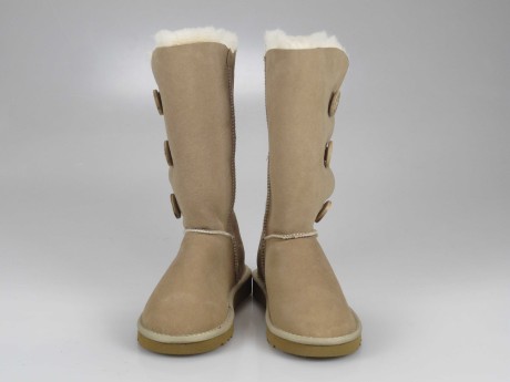 UGG WOMENS BAILEY BUTTON TRIPLET sand 1873 (15377929034988)