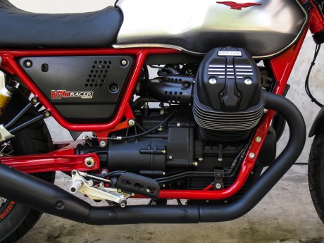 Мотоцикл MOTO GUZZI V7 III Racer ABS (1563472034609)