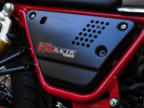 Мотоцикл MOTO GUZZI V7 III Racer ABS (15634720359612)