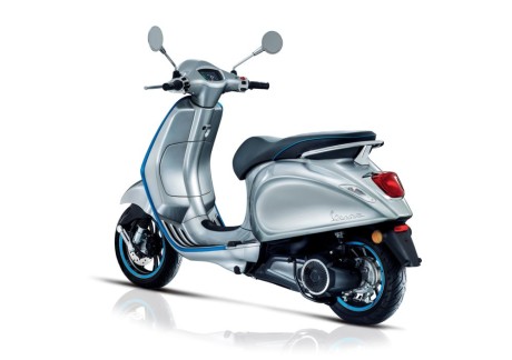 Скутер Vespa Primavera Elettrica L3 (Motociclo) (15544758164292)