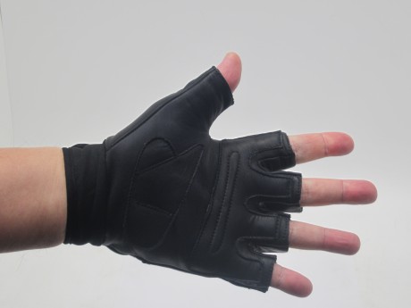 Перчатки FAST без пальцев (чёрные) (15790096377141)