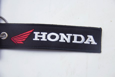 Брелок "Хонда мото" ткань, вышивка, чёрный 13*3 см. (1656686032731)