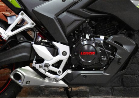 Мотоцикл LONCIN CR4 LX250-15 (16389690036869)