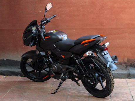 Мотоцикл Bajaj Pulsar 180 NEW (15876682151917)