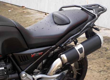 Мотоцикл MOTO GUZZI V85 TT (16364538220636)