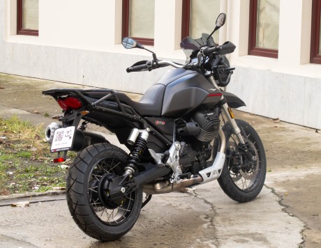 Мотоцикл MOTO GUZZI V85 TT (16364538258277)