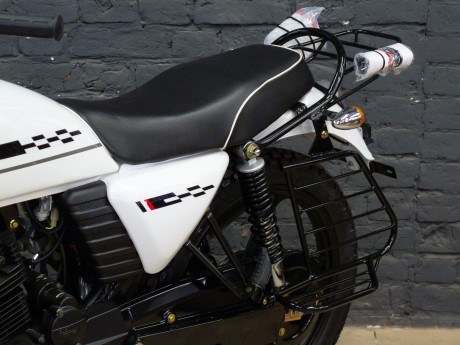 Мотоцикл Universal ACE CAFE 200cc (15810956277359)