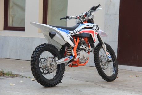 Мотоцикл кроссовый KAYO K4 MX 21/18 (2020) (16008494737374)