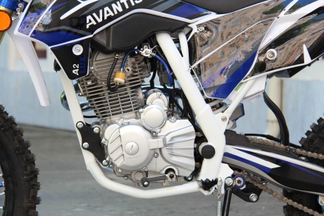 Мотоцикл Avantis A2 Lux (172FMM, возд.охл.) с ПТС (15962095309463)