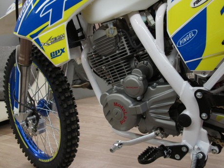 Кроссовый мотоцикл MotoLand TT250 (172FMM) (16073618160068)