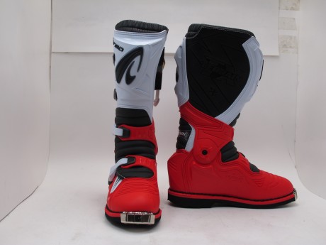 Ботинки FORMA TERRAIN TX RED/WHITE (15912006070052)