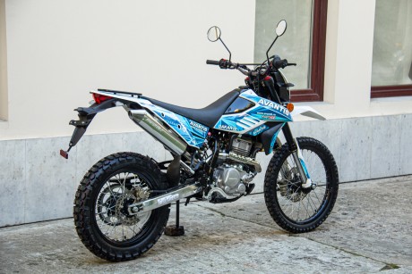 Мотоцикл Avantis Dakar 250 TwinCam (170FMM, вод.охл.) (15989763000301)