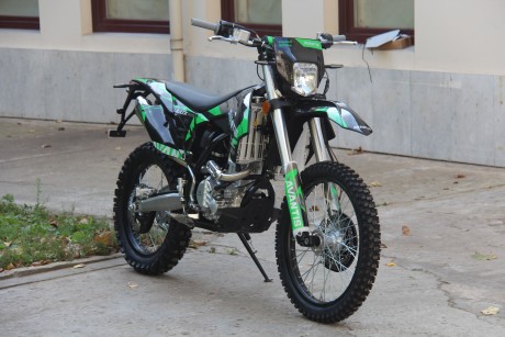 Мотоцикл Avantis A7 Lux (174FMM, вод.охл.) с ПТС (16008494253055)