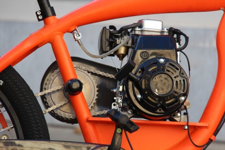 Велосипед Фэтбайк с веломотором AIR (4-х тактный , 26") (16049161574581)