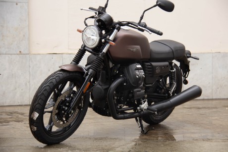Мотоцикл MOTO GUZZI V7 III Stone Night Pack (16116613800427)