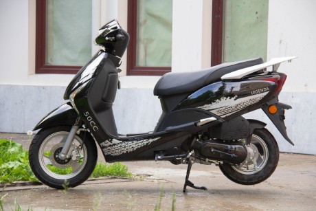 Скутер Honda MLN- legendary replica 150(50) (16232246438787)