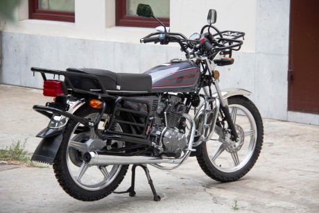 Мотоцикл Universal Classic 250 (16251521567804)