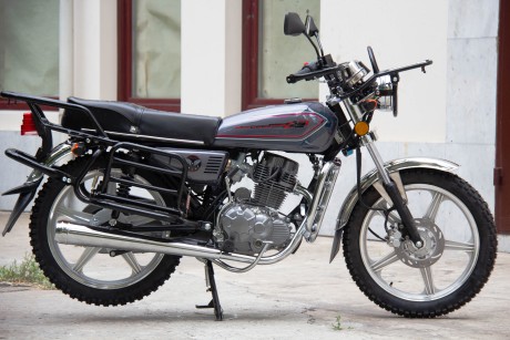 Мотоцикл Universal Classic 250 (16251521574556)