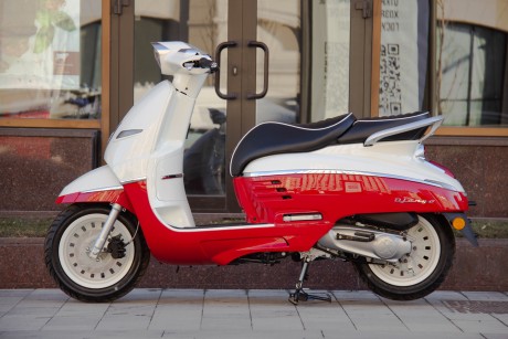 Скутер Peugeot DJANGO 50 (16461492638998)