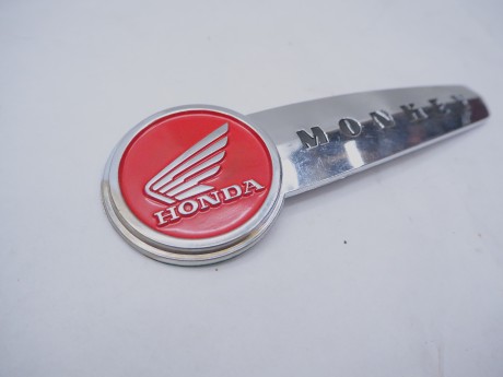 Наклейка на бак Honda Monkey (16484641820416)