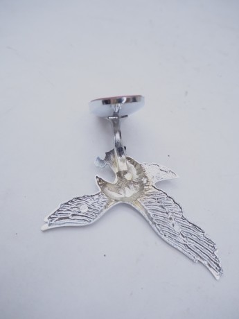 Эмблема на крыло Орел на охоте (хром) (16484640618819)
