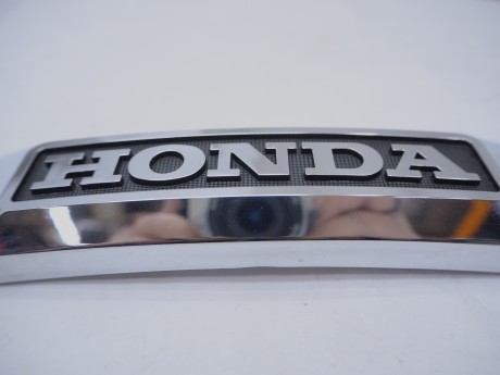 Эмблема Honda на вилку Monkey (16486433003357)