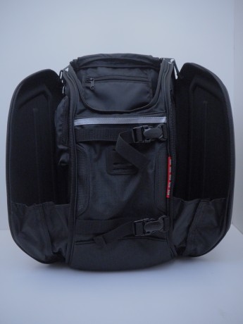 Рюкзак для мотоциклиста NICHE ONE, с жесткими боковинами (16509595411687)