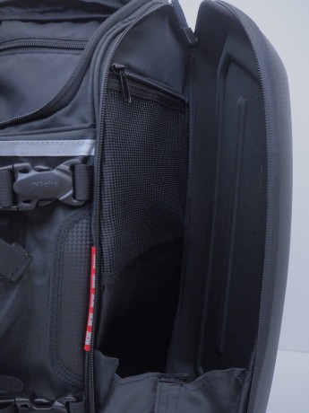 Рюкзак для мотоциклиста NICHE ONE, с жесткими боковинами (1650959541674)