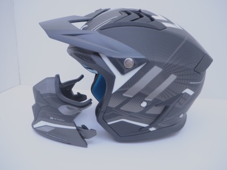 Шлем мотард GTX 690 #6 GREY/WHITE BLACK (16515896084748)