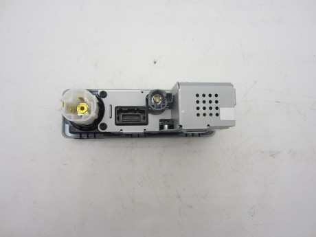 Порты USB Jaguar i-Pace X590 БУ (16565193110357)