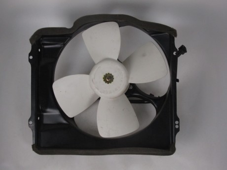 Вентилятор охлаждения с кожухом Kazuma Jaguar 500 4X4