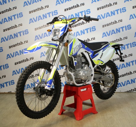 Мотоцикл Avantis FX 250 (172FMM-5, ВОЗД.ОХЛ.) ПТС