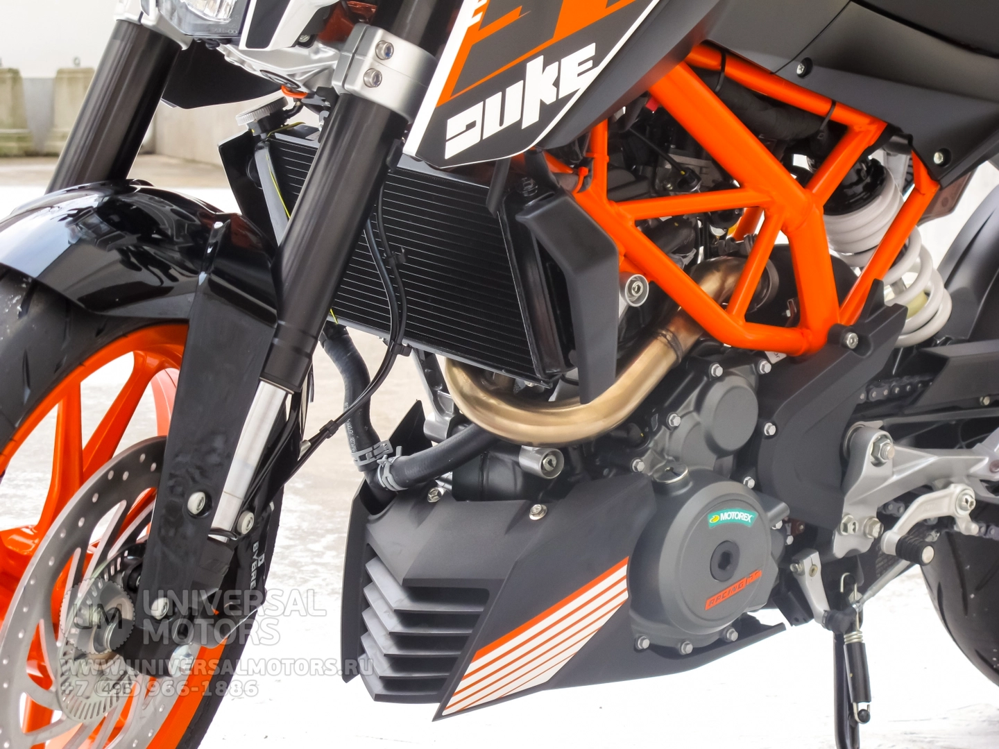 Мотоцикл KTM 390 Duke 2018, Диаметр колеса 17 ″