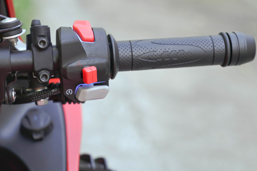 Мотоцикл QJMOTOR SRK 600 RC, Рабочий объем 600 см³