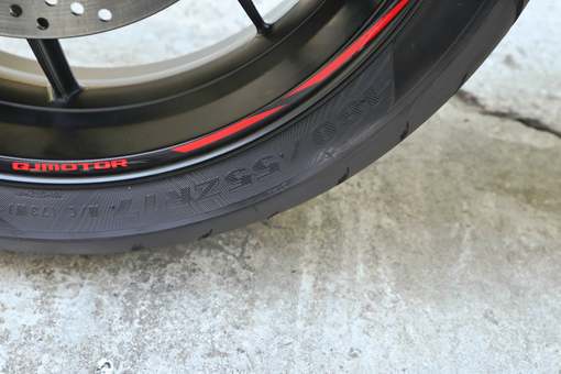 Мотоцикл QJMOTOR SRK 600 RC, 17806970314178872081