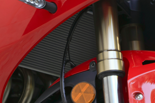 Мотоцикл QJMOTOR SRK 600 RC, 17806970312533918406